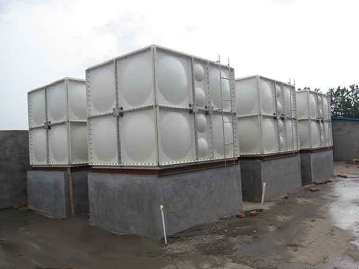 SMC玻璃鋼水箱安裝在什么高度合適