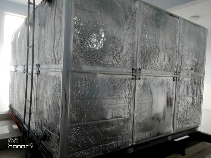 無棣鎮24立方橡塑保溫玻璃鋼水箱