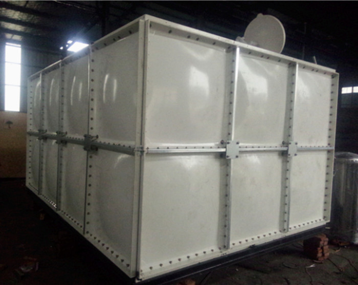 玻璃鋼水箱漏水如何修補？