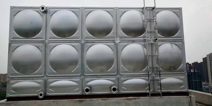 不銹鋼水箱加工切割時需要注意哪些問題？