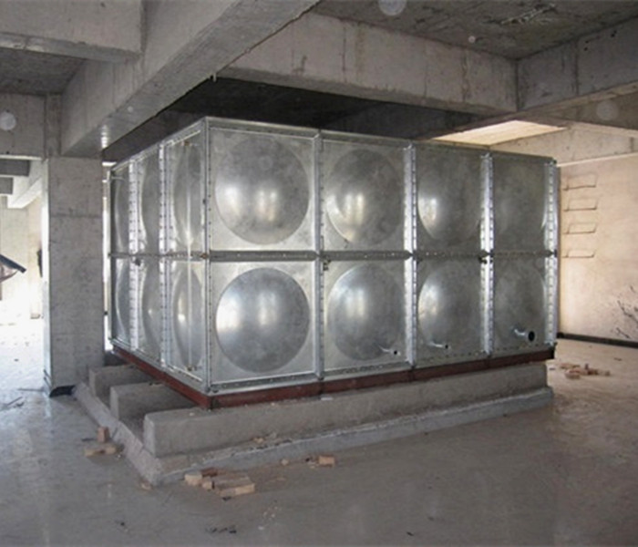 鍍鋅水箱安裝時不打底座基礎會帶來什么隱患？