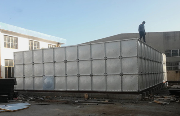 玻璃鋼水箱拼裝進(jìn)程中有哪些技巧？