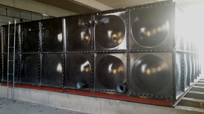 造成搪瓷鋼板水箱壽命變短的兩個原因