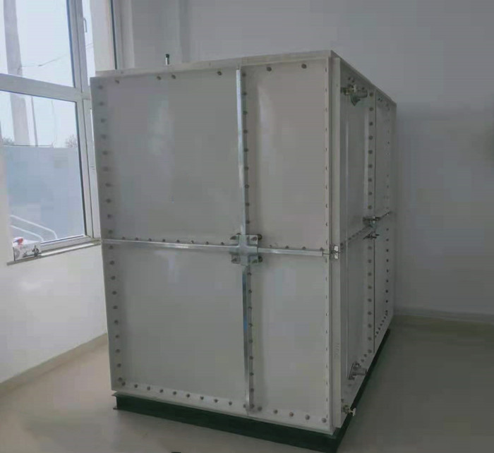   高溫玻璃鋼水箱具有哪些長(zhǎng)處？