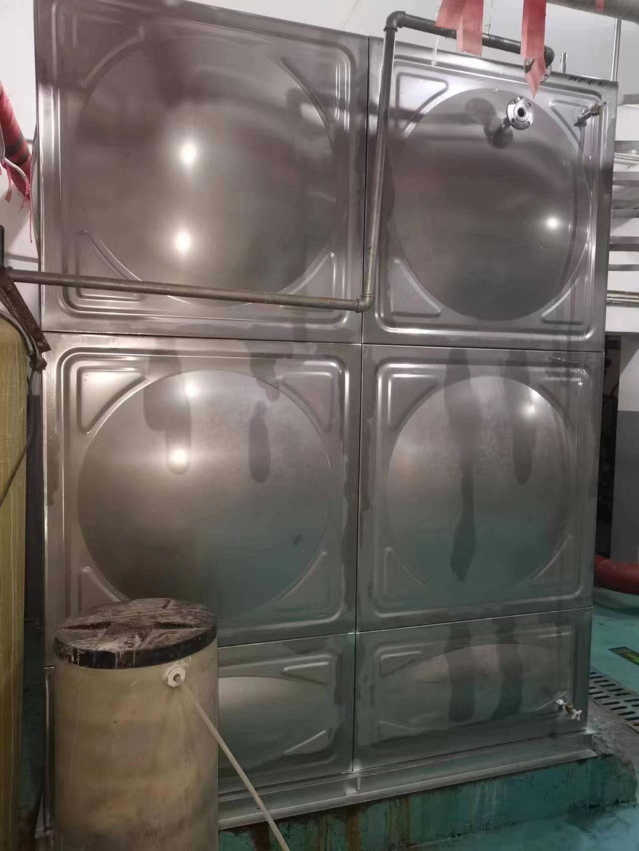 燕郊8臺不銹鋼水箱