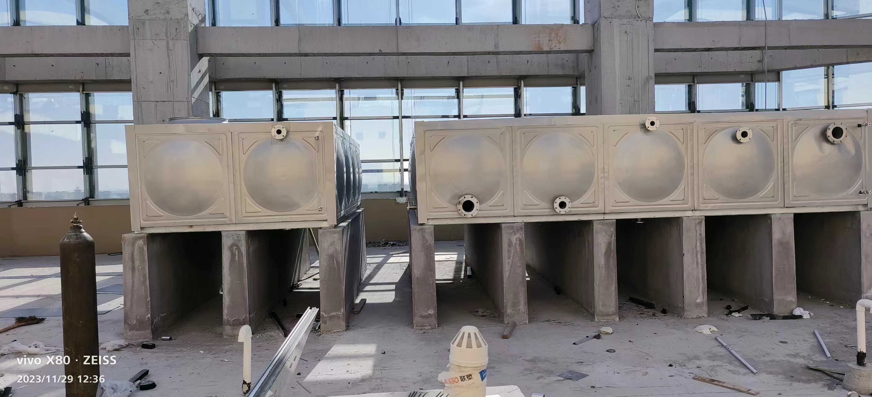 邢臺(tái)24立方不銹鋼水箱