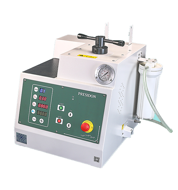 全自動鑲嵌成型機(jī)圖片